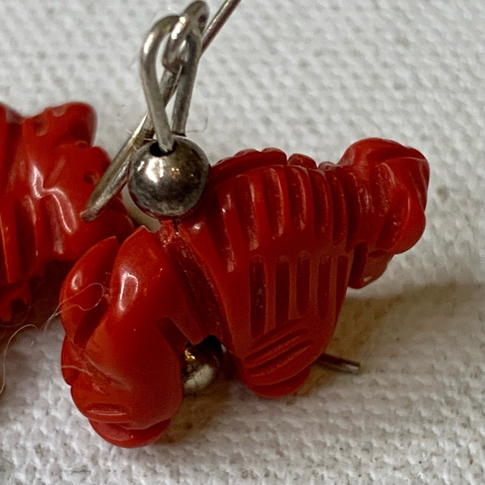 Vintage Southwestern Hand Carved Red Block Coral Buffalo Fetish Dangle Earrings - Picture 7 of 16